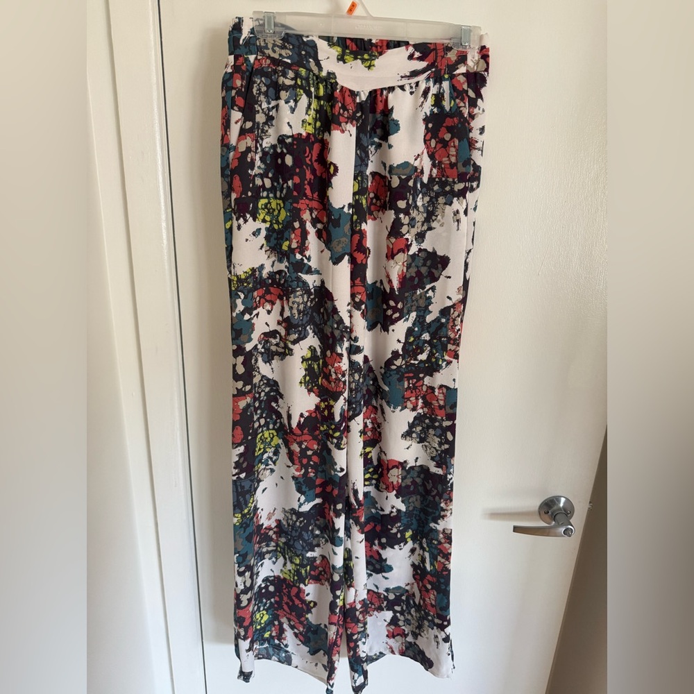 BCBG wide leg summer pants